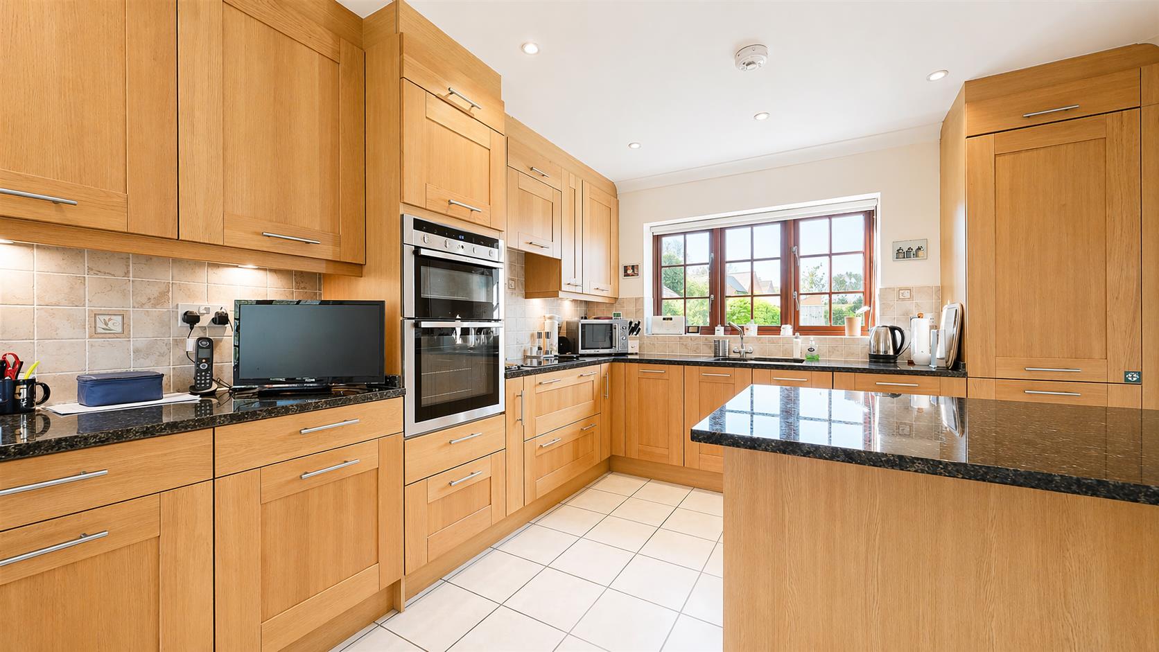 Dean Forest Way, Broughton, Milton Keynes